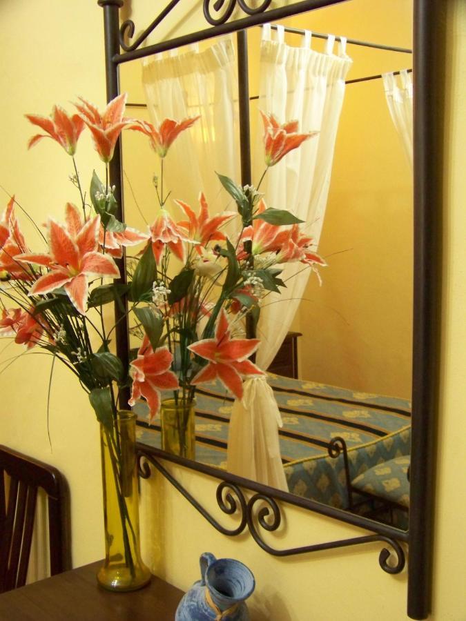 Hostal El Lirio Bollullos Par del Condado Rom bilde