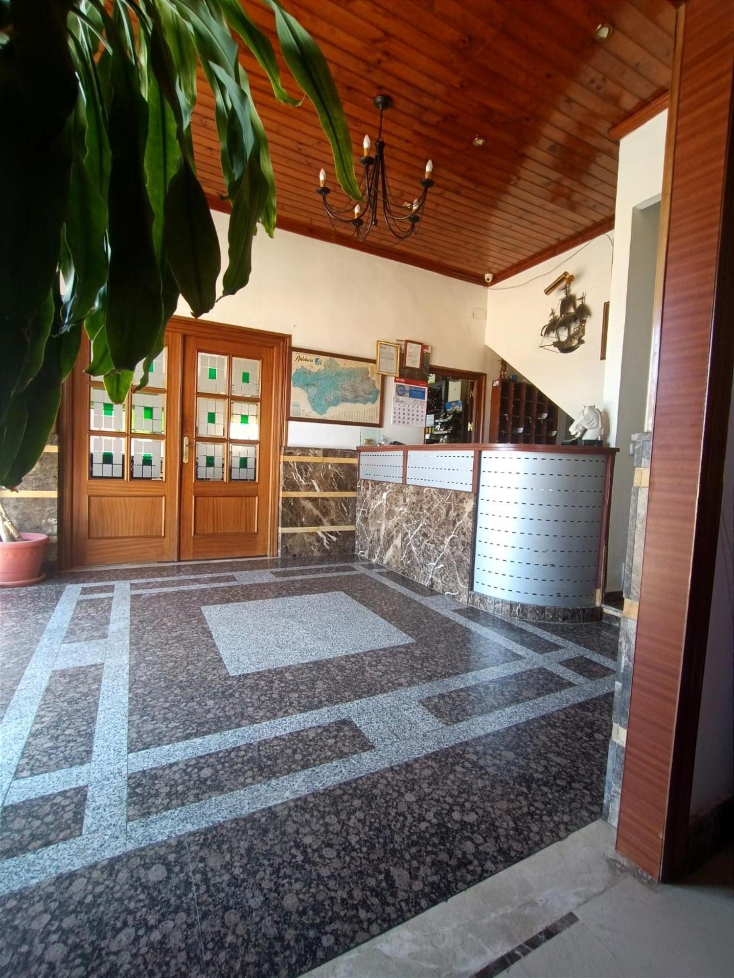 Hostal El Lirio Bollullos Par del Condado Eksteriør bilde